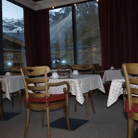 Hotel Le D'or 4*