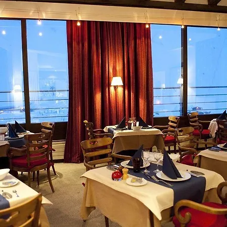 Le D'or 4*